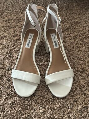 Steve Madden Irenee White Ankle Strap Heeled Sandal Size